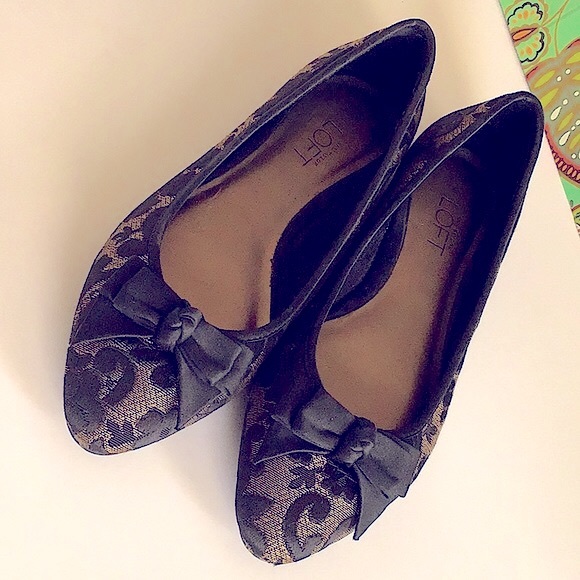 Ann Taylor black & gold  loft flats 🥿 - Picture 11 of 11